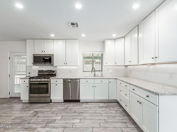 4th image of 6740 E Pershing Ave