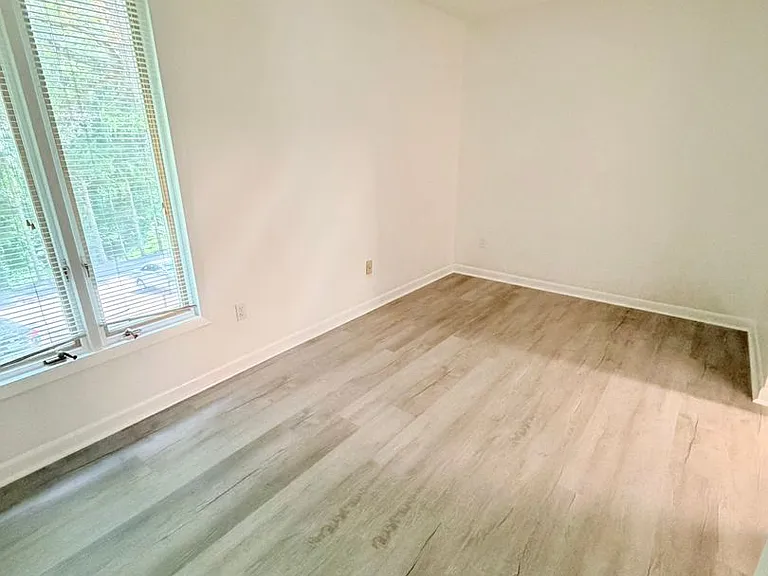 134 Colony Dr — Photo 10