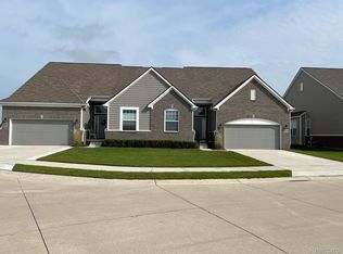 23519 Steinway Dr, Macomb, MI 48042