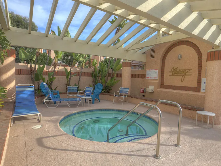 3101 Plaza Del Amo #63 — Photo 26