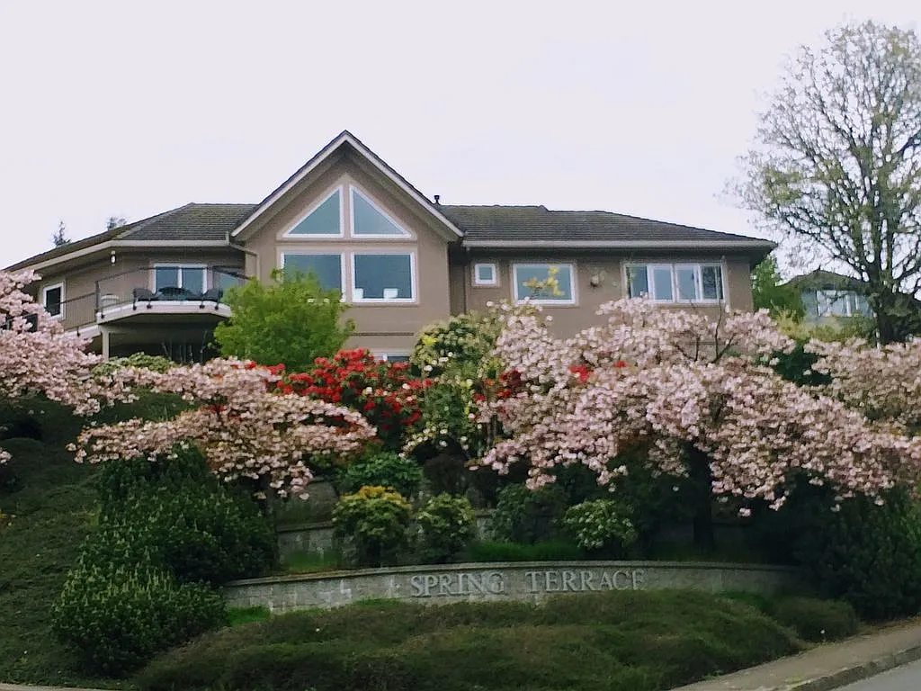 3455 Spring Blvd photo 1