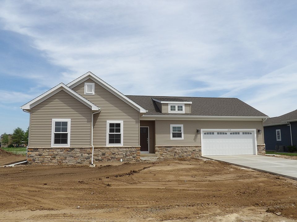1st image of 1214 Camelot Dr