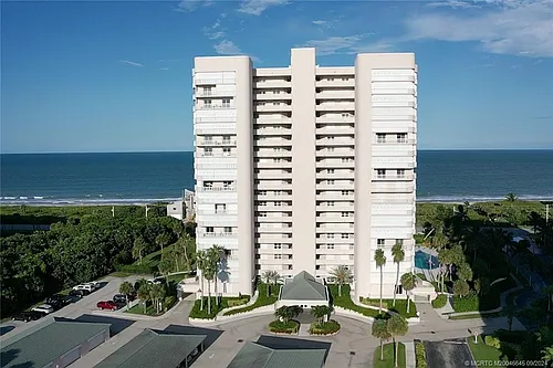 5051 N Highway A1A Photo 1