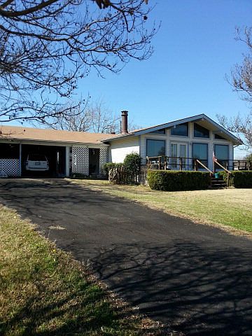 1st image of 323 Wildwind St