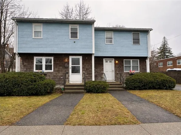 85-87 Williams Ave, East Providence, RI 02914
