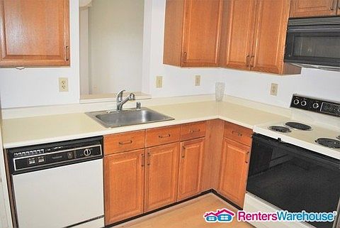 5th image of 610 N West St Unit 1-5G