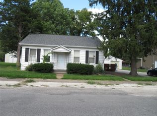 817 W Church St, Mascoutah, IL