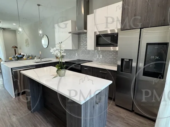 The Merritt Condominiums