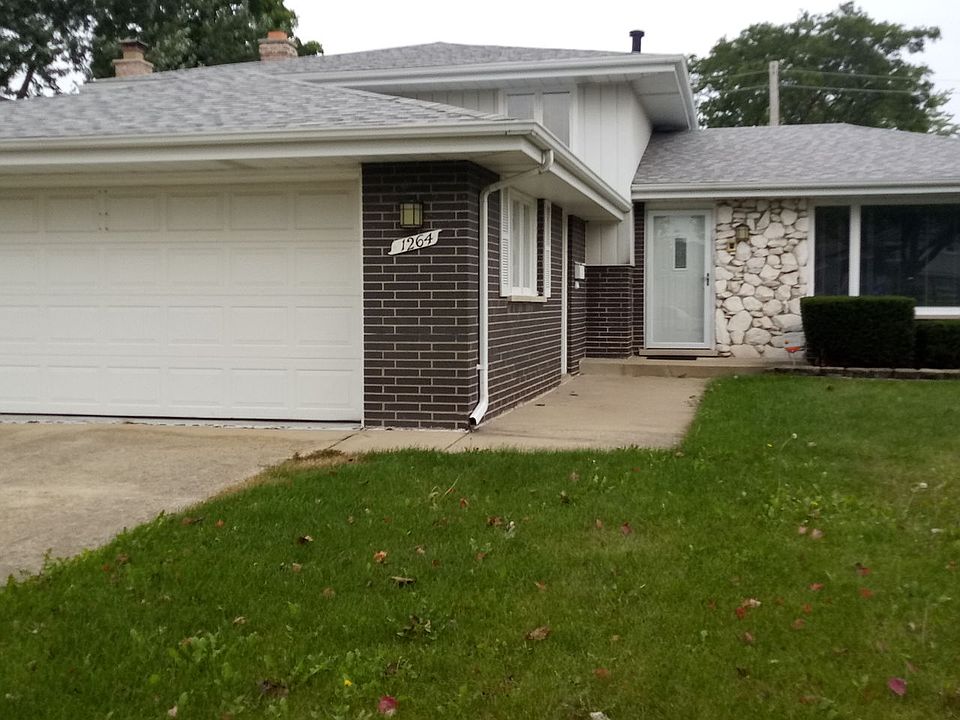 1st image of 1264 E 169th St