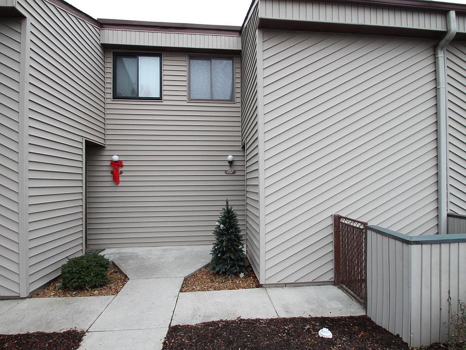 1st image of 137 Lakeshore Cir