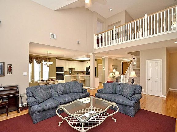 5th image of 1414 Meadow Hill Dr