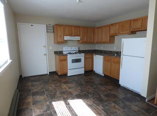 200 Catherine St APT 5, Syracuse, NY 13203