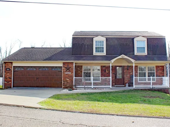 854 Donegal Dr E, Follansbee, WV 26037