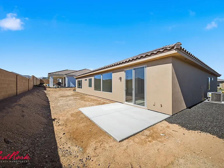 495 S Martignano Way — Photo 38