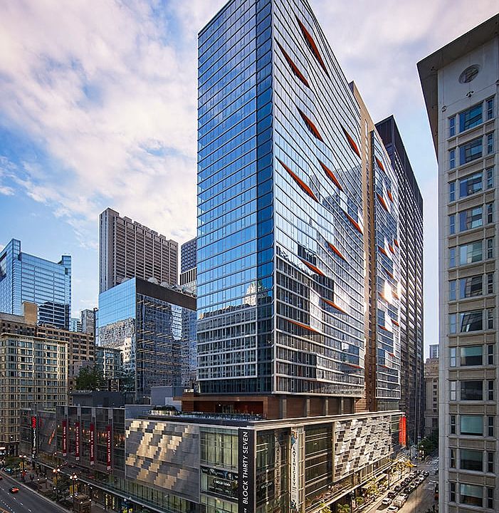 1st image of 25 W Randolph St #3224306