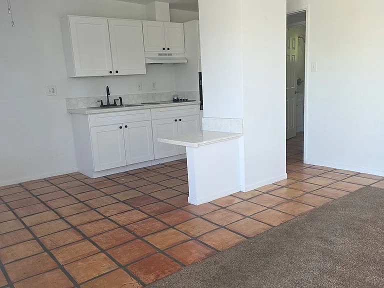 350 W Chino Canyon Rd #3 — Photo 2