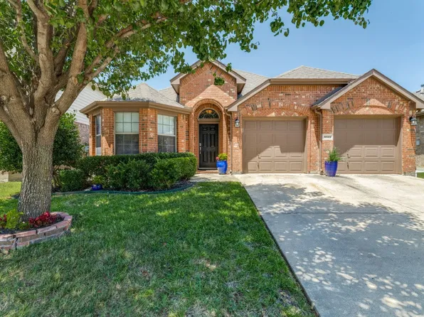 8929 Brook Hill Ln, Fort Worth, TX 76244
