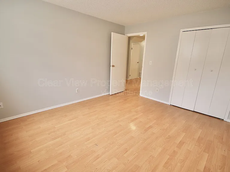 1224 5a Ave S #LOWER LEVEL — Photo 8