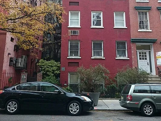 Rented by FirstService Realty (legacy) | media 8