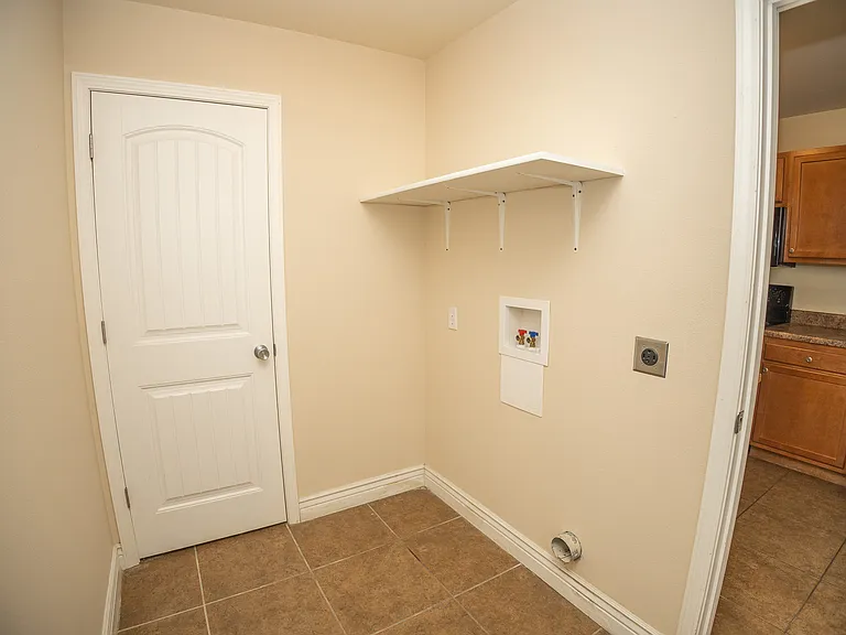 120 Rylee Cir #A — Photo 10