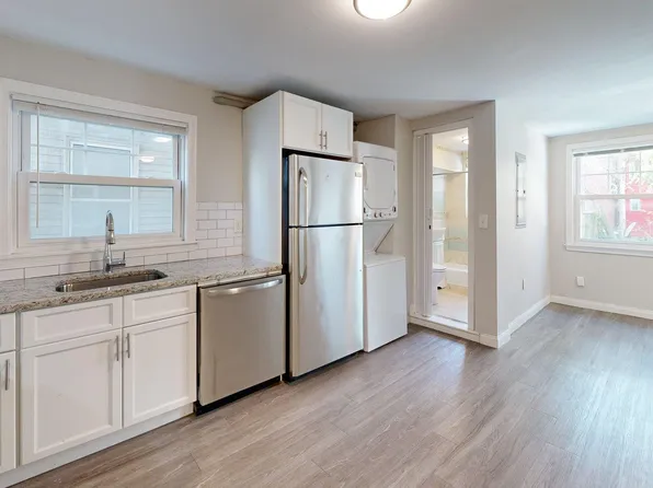 187 Maverick St, Boston, MA