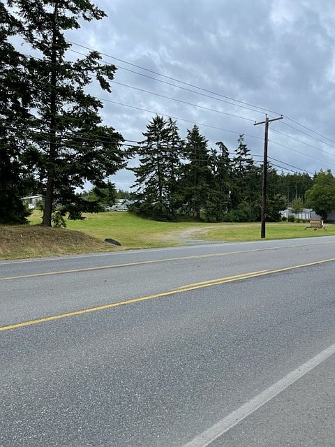 1st image of 900 NE 24th Ln #&-950