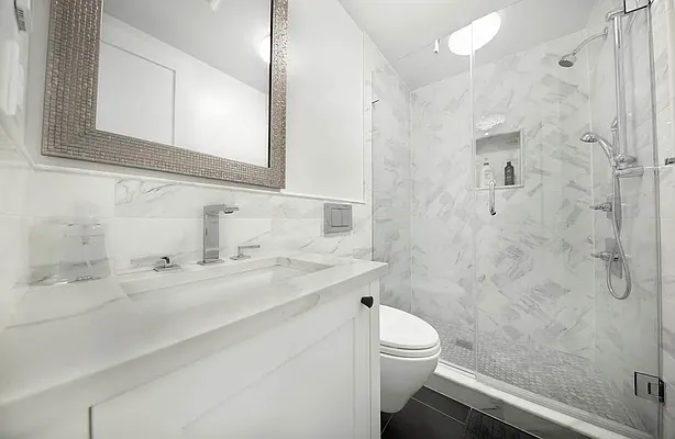 Rented by Safdie Realty Group | media 37