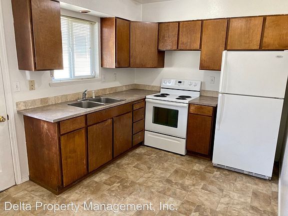 5th image of 709 Cedar Ave APT 2