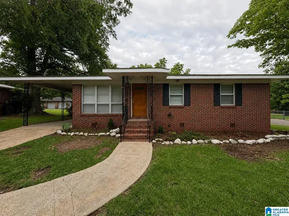 1217 Bunchie St, Bessemer, AL 35023