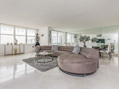 6039 Collins Ave Ph 19, Miami Beach, FL, 33140