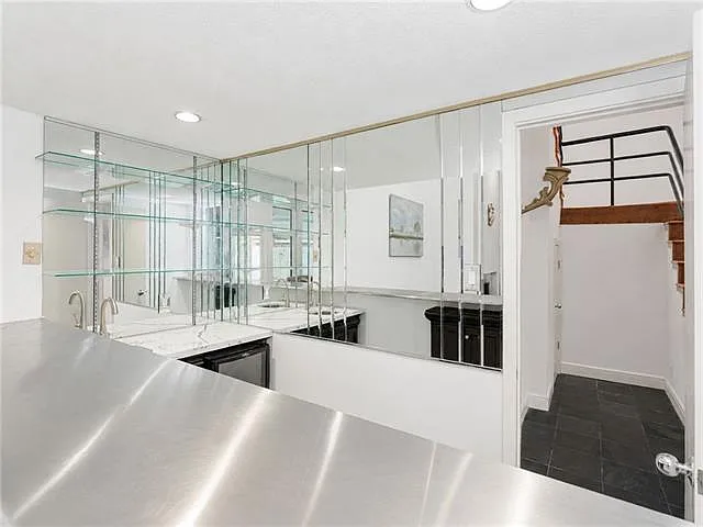 3704 Severn Ave — Photo 14