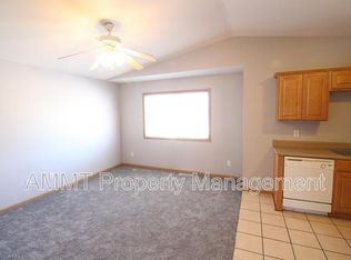 70 Florida Ave SW #70, Cedar Rapids, IA 52404