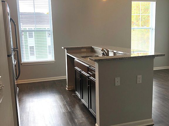 2nd image of 4037 Pier Light Dr APT 102