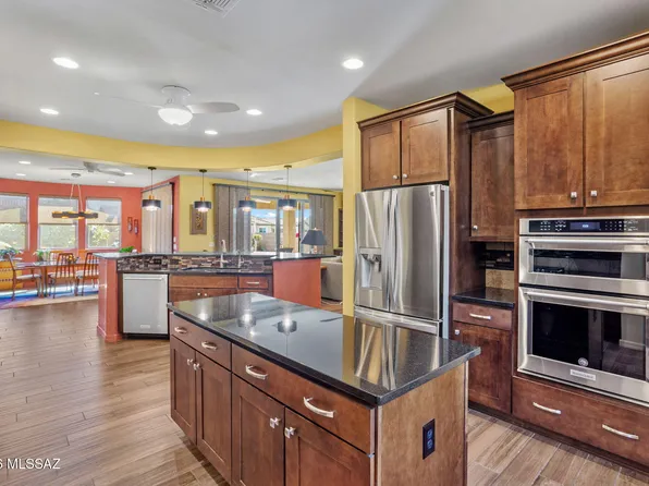 10369 S Coupe Pl, Vail, AZ 85641