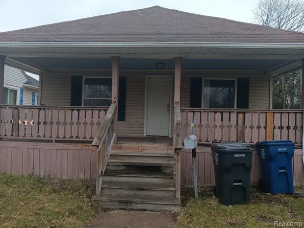 1517 Tacoma St, Flint, MI 48503
