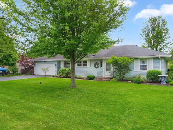 1915 Billy Dr, Fort Wayne, IN 46818