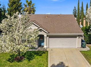 2885 Chateau Montelena Way, Sacramento, CA 95834