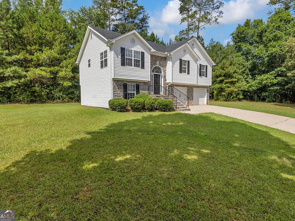 1st image of 145 Clover Valley Dr