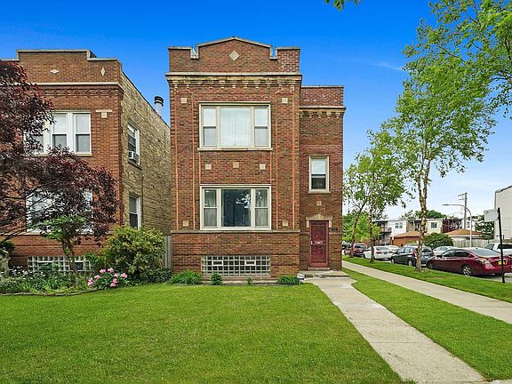 2nd image of 1656 N Luna Ave