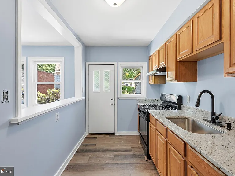 934 Argonne Dr — Photo 18