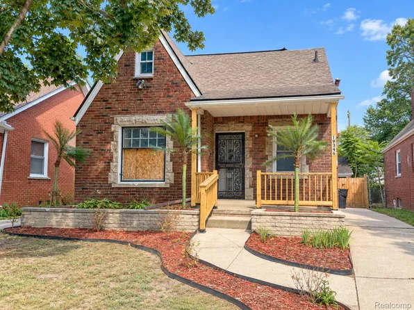 19346 Westphalia St, Detroit, MI 48205