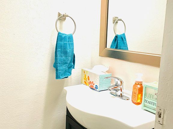 3rd image of 6778 137th Pl NE APT 505