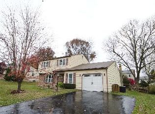 183 Fairhill St, Willow Grove, PA 19090