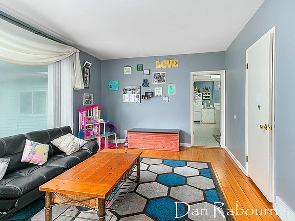2nd image of 1773 60th St SE