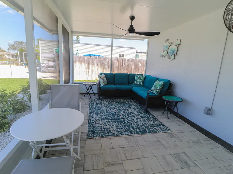 817 Blue Heron Blvd — Photo 16