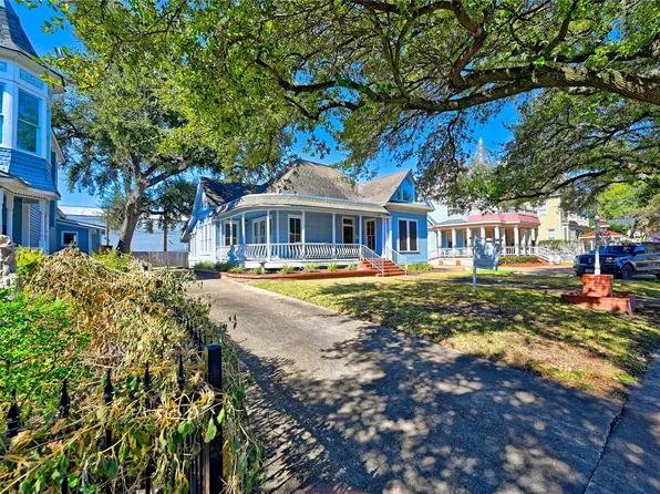 925 Heights Blvd, Houston, TX 77008