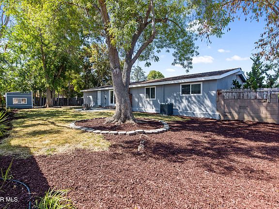 4th image of 807 E Avenida De Los Arboles