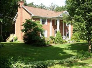 65 Bluhm Rd, Fairport, NY 14450