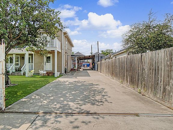 4th image of 10034 Alfred Ln