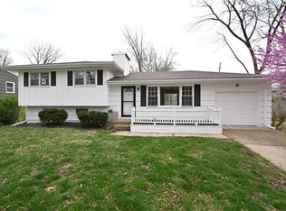 313 Belmont St, Liberty, MO 64068